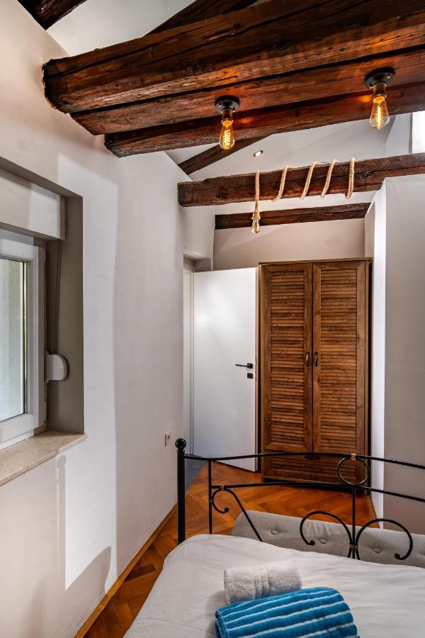 Apartment Ami Split Eksteriør bilde